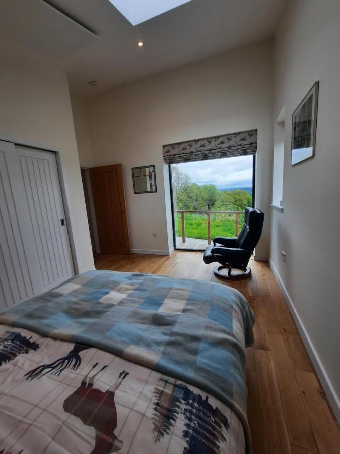 אינברנס Carnmore Cottage מראה חיצוני תמונה